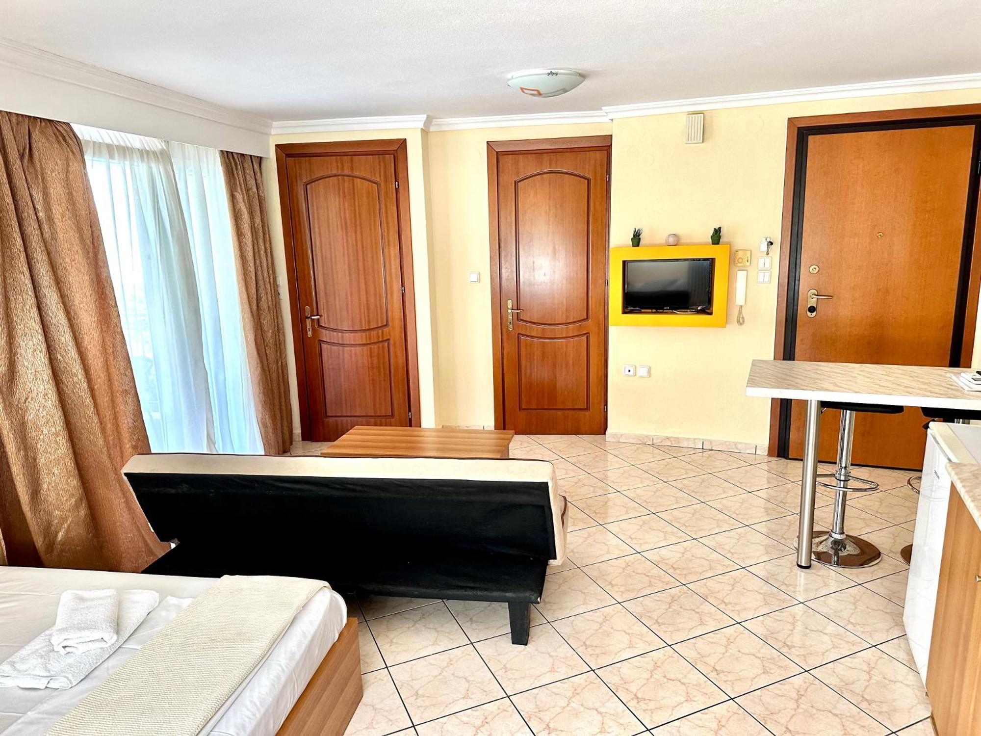 Omonias Apartment Kavala Buitenkant foto